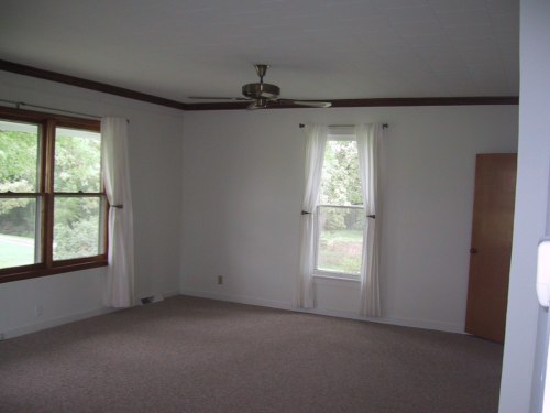 living dining room area